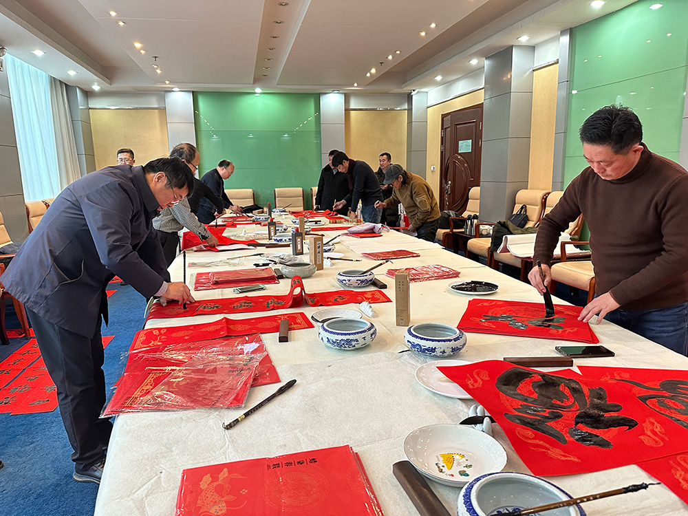 188939a638d54043a84a8af98778a218.jpg 188939a638d54043a84a8af98778a218.jpg